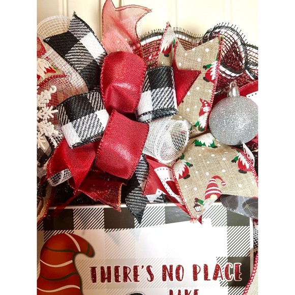 Handmade Christmas Gnome for the Holidays Ribbon Door Wreath 26 ins LED XLW7 - Picture 8 of 11